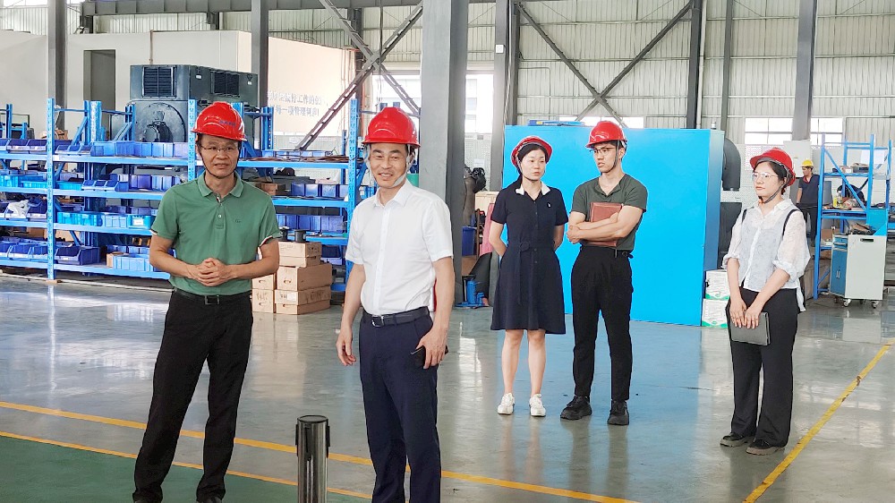 宁波市海曙区发改局向导一行莅临英国威廉希尔公司科技考察指导